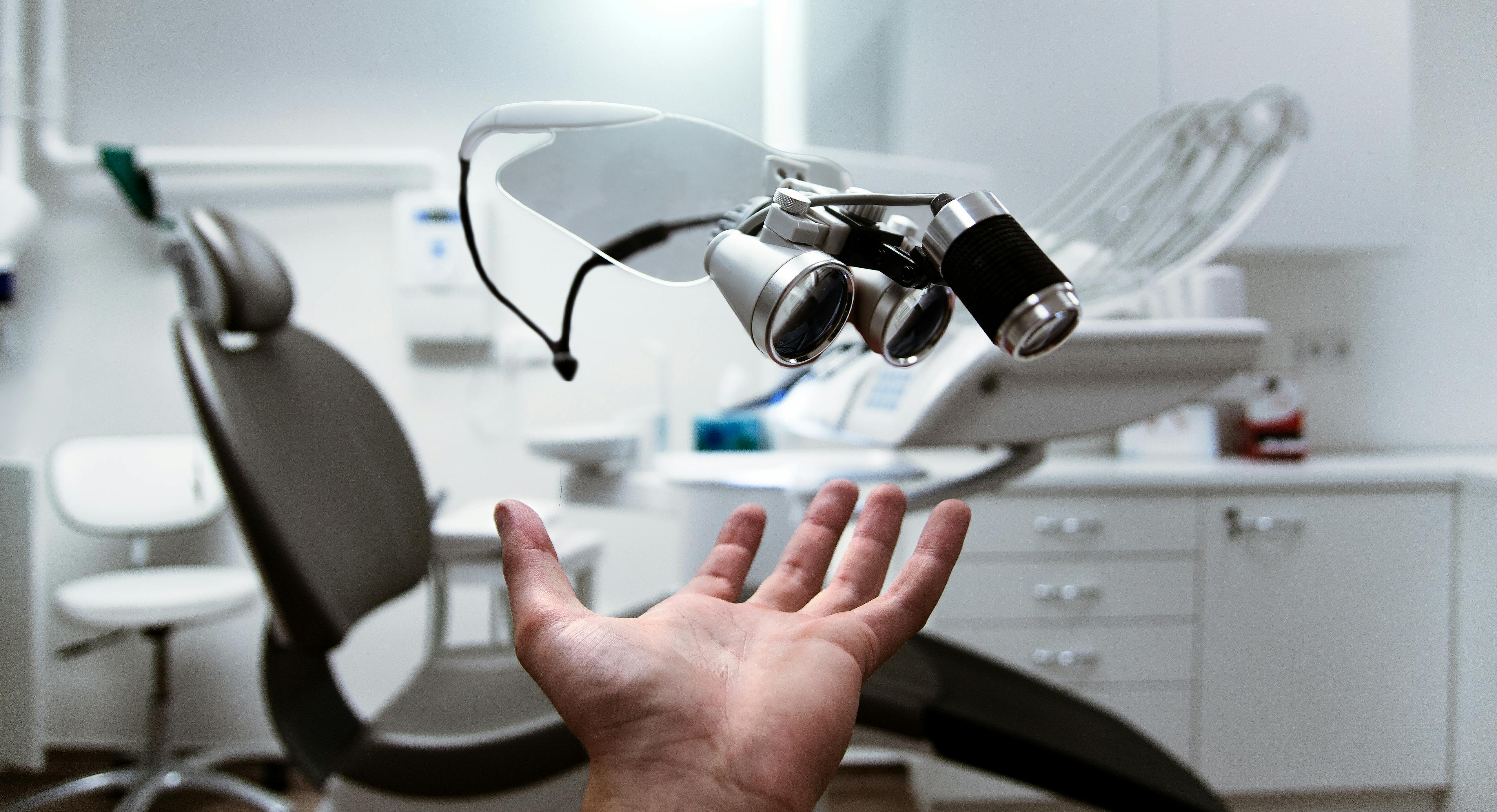 buon dentista a Laveno Mombello